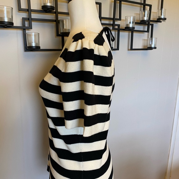 Reitmans black and cream knit top - Picture 2 of 5